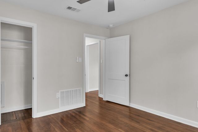 111 W Gay Ave., Gladewater, TX 75647