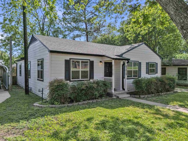 111 W Gay Ave., Gladewater, TX 75647