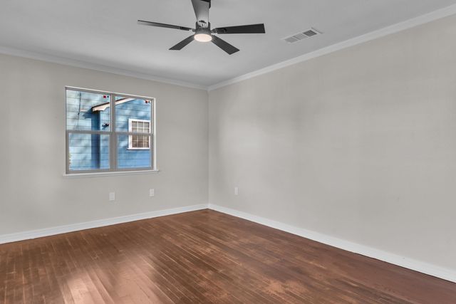 111 W Gay Ave., Gladewater, TX 75647