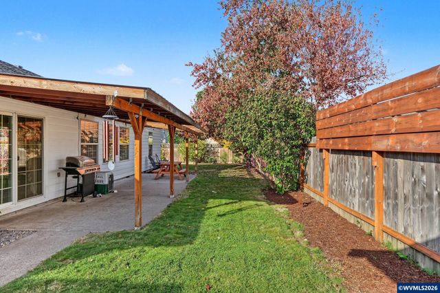 1132 Heritage Lp, Stayton, OR 97383