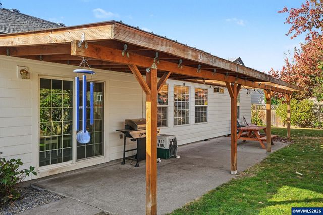 1132 Heritage Lp, Stayton, OR 97383