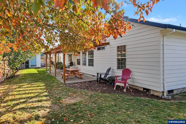 1132 Heritage Lp, Stayton, OR 97383