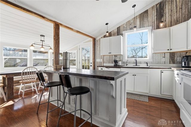 9448 Lytle Ferry Road, Waynesville, OH 45068