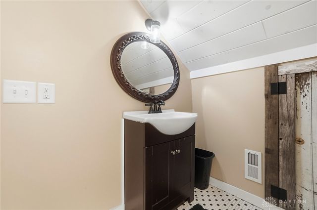 9448 Lytle Ferry Road, Waynesville, OH 45068