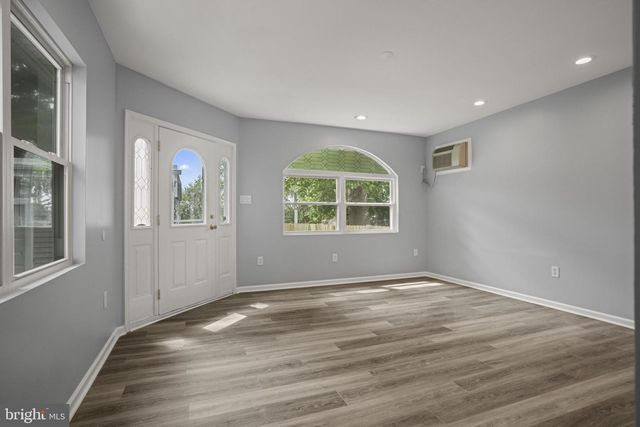 6709 CHARLES ST, Philadelphia, PA 19135