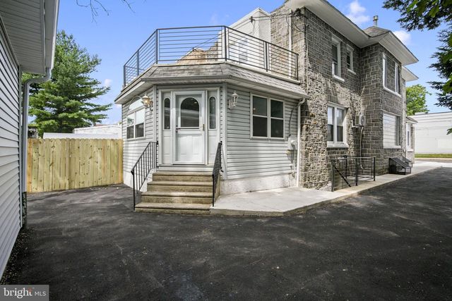 6709 CHARLES ST, Philadelphia, PA 19135