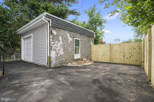 6709 CHARLES ST, Philadelphia, PA 19135