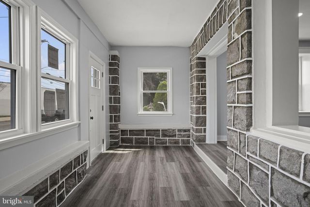 6709 CHARLES ST, Philadelphia, PA 19135