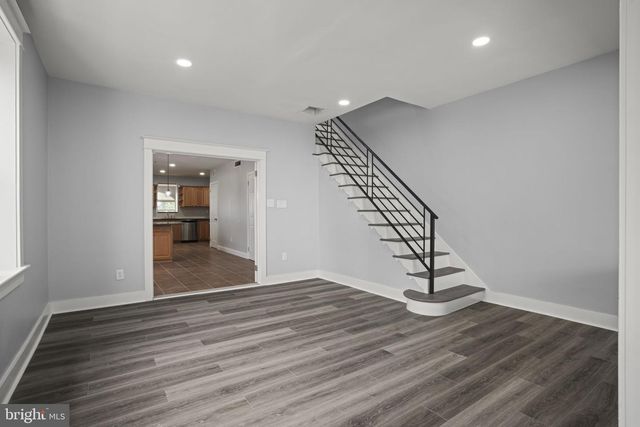 6709 CHARLES ST, Philadelphia, PA 19135