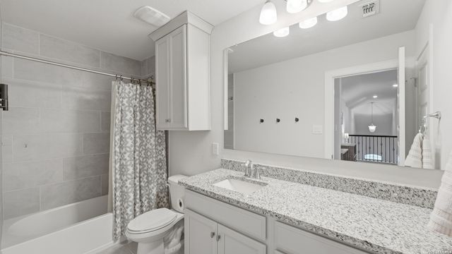 2613 Mallinckrodt, New Braunfels, TX 78132