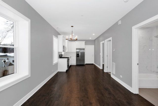 1113 S Taylor Avenue, Oak Park, IL 60304