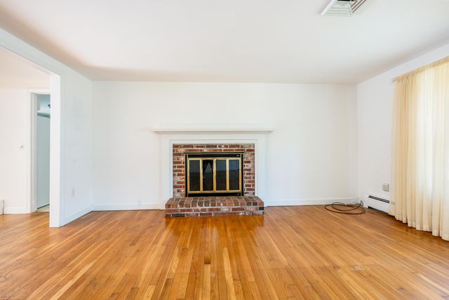 63 White Rock Road, Yarmouth Port, MA 02675