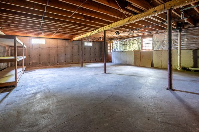 63 White Rock Road, Yarmouth Port, MA 02675