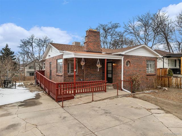 1535 S University Boulevard, Denver, CO 80210