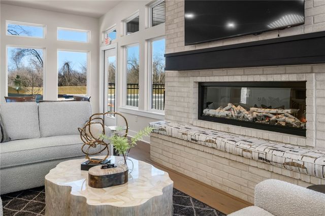 3319 MP Parkway 205, Bentonville, AR 72712