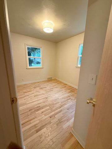 10348 Dewberry Street, Portage City, MI 49024