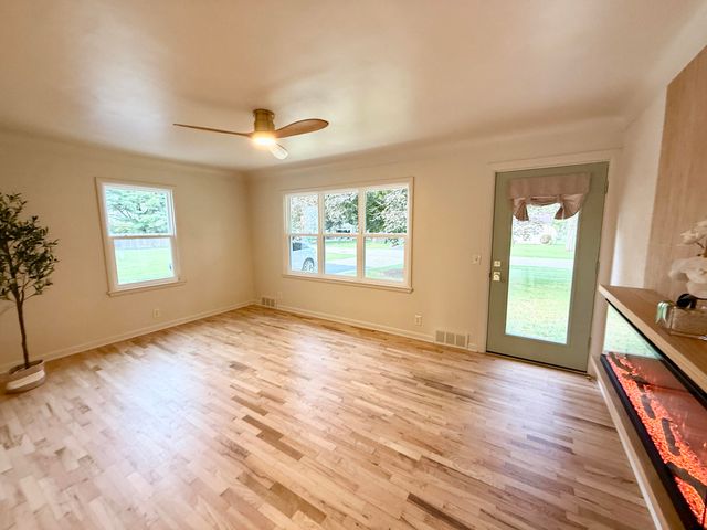 10348 Dewberry Street, Portage City, MI 49024