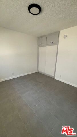 8759 Tobias Avenue apt 05, Los Angeles, CA 91402