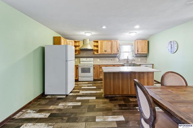 16297 16 County Road, Blair, NE 68008