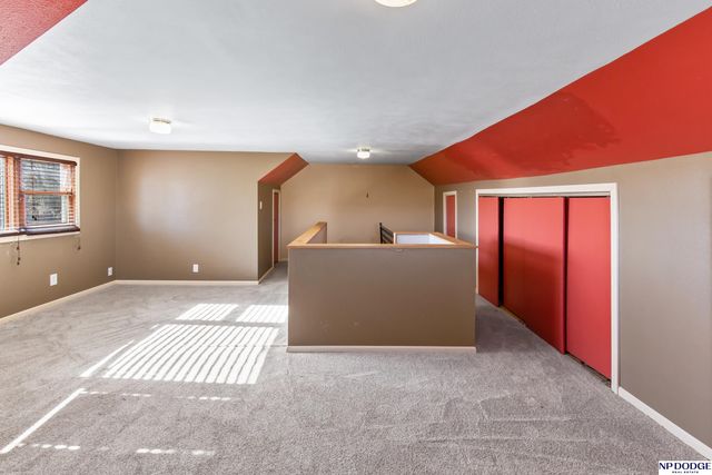 16297 16 County Road, Blair, NE 68008