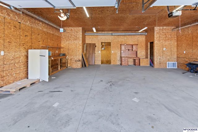 16297 16 County Road, Blair, NE 68008