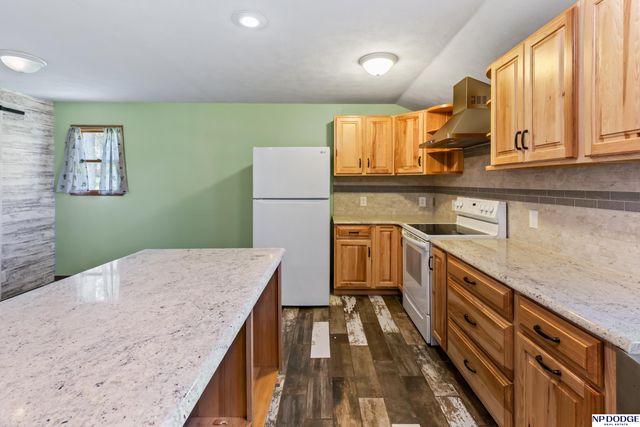 16297 16 County Road, Blair, NE 68008