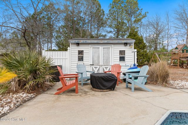 3022 Pine Hill Drive SW, Shallotte, NC 28470