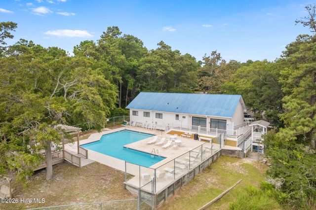 3022 Pine Hill Drive SW, Shallotte, NC 28470