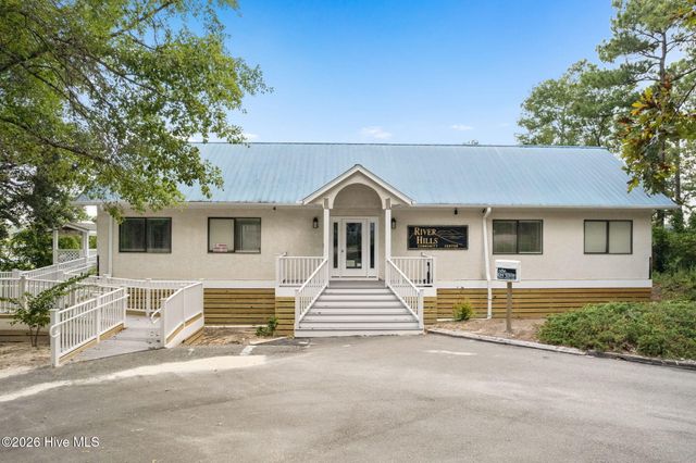 3022 Pine Hill Drive SW, Shallotte, NC 28470