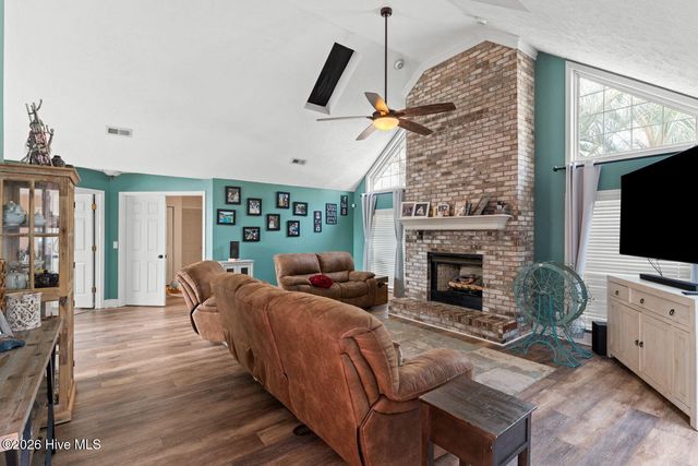 3022 Pine Hill Drive SW, Shallotte, NC 28470