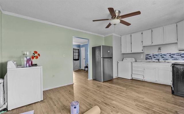 1501 Kingsway Drive, High Point, NC 27260