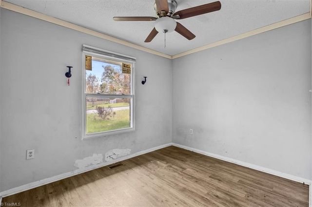 1501 Kingsway Drive, High Point, NC 27260