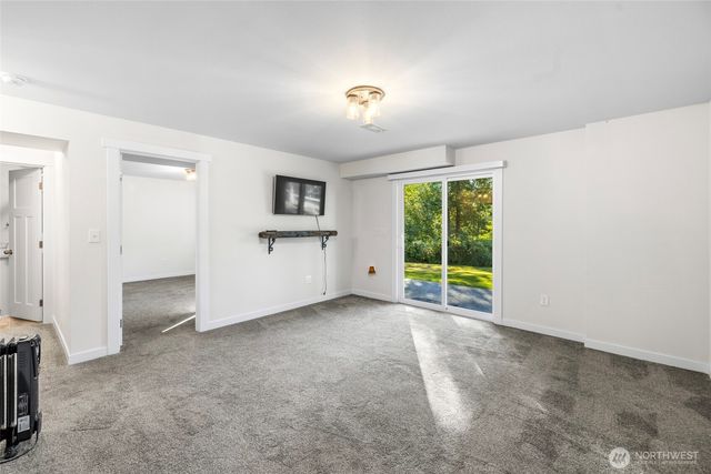 728 Tillamuk Drive, La Conner, WA 98257