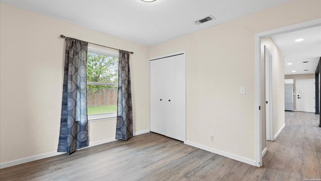 7222 GLEN HVN, San Antonio, TX 78239