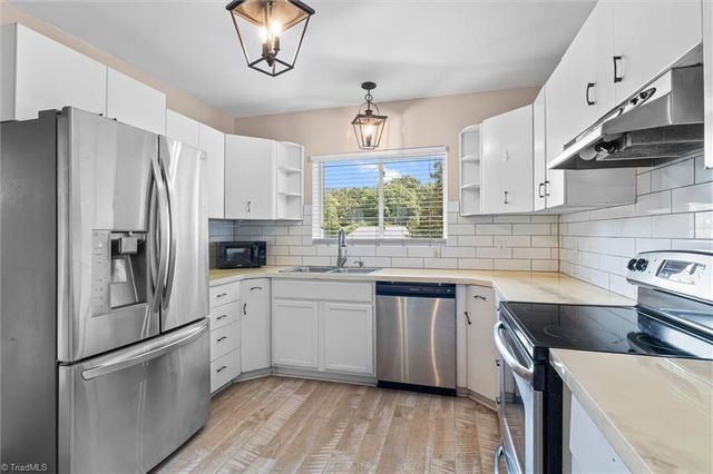 124 Orchard Street, Mount Airy, NC 27030