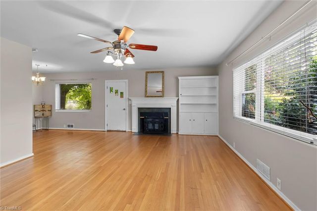 124 Orchard Street, Mount Airy, NC 27030
