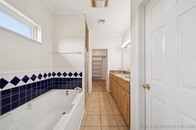 22615 Ns 4058 Road, Nowata, OK 74048