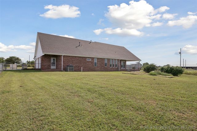 22615 Ns 4058 Road, Nowata, OK 74048