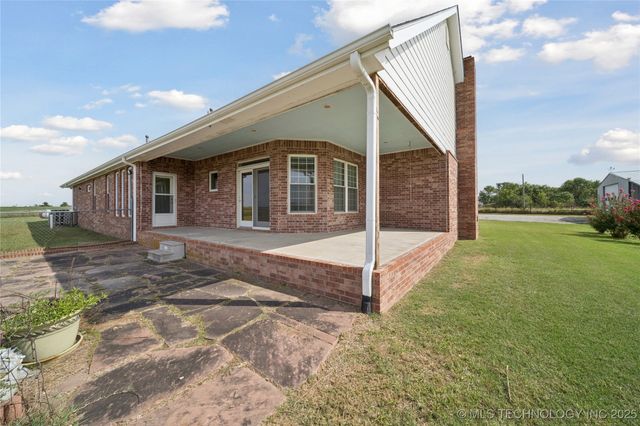 22615 Ns 4058 Road, Nowata, OK 74048