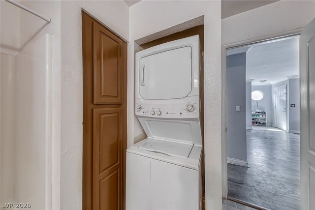 4050 Pacific Harbors Drive 245, Las Vegas, NV 89121