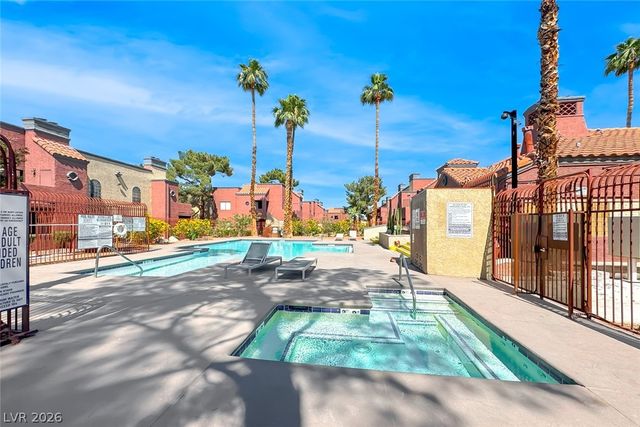 4050 Pacific Harbors Drive 245, Las Vegas, NV 89121