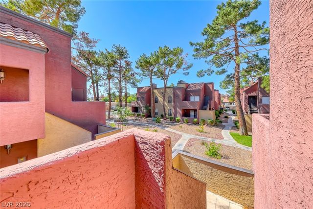 4050 Pacific Harbors Drive 245, Las Vegas, NV 89121