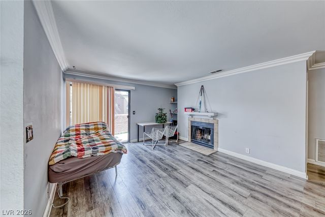 4050 Pacific Harbors Drive 245, Las Vegas, NV 89121