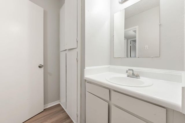 1720 Wooten Park DR 206, Austin, TX 78757