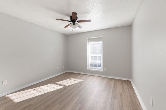 1720 Wooten Park DR 206, Austin, TX 78757