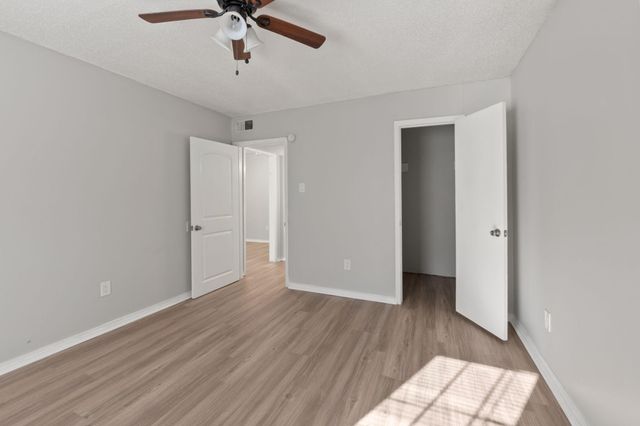 1720 Wooten Park DR 206, Austin, TX 78757