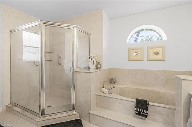 610 W Archer PKWY, Cape Coral, FL 33904