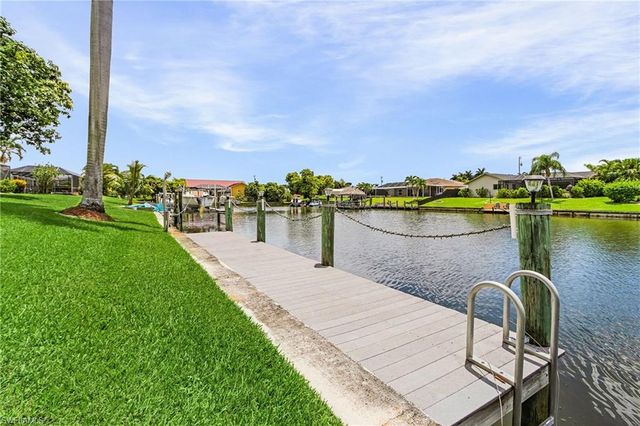 610 W Archer PKWY, Cape Coral, FL 33904