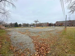 22675 Goddard Rd, Taylor, MI 48180