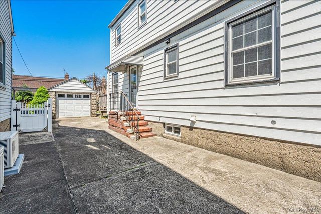 85-12 248 Street, Bellerose, NY 11426